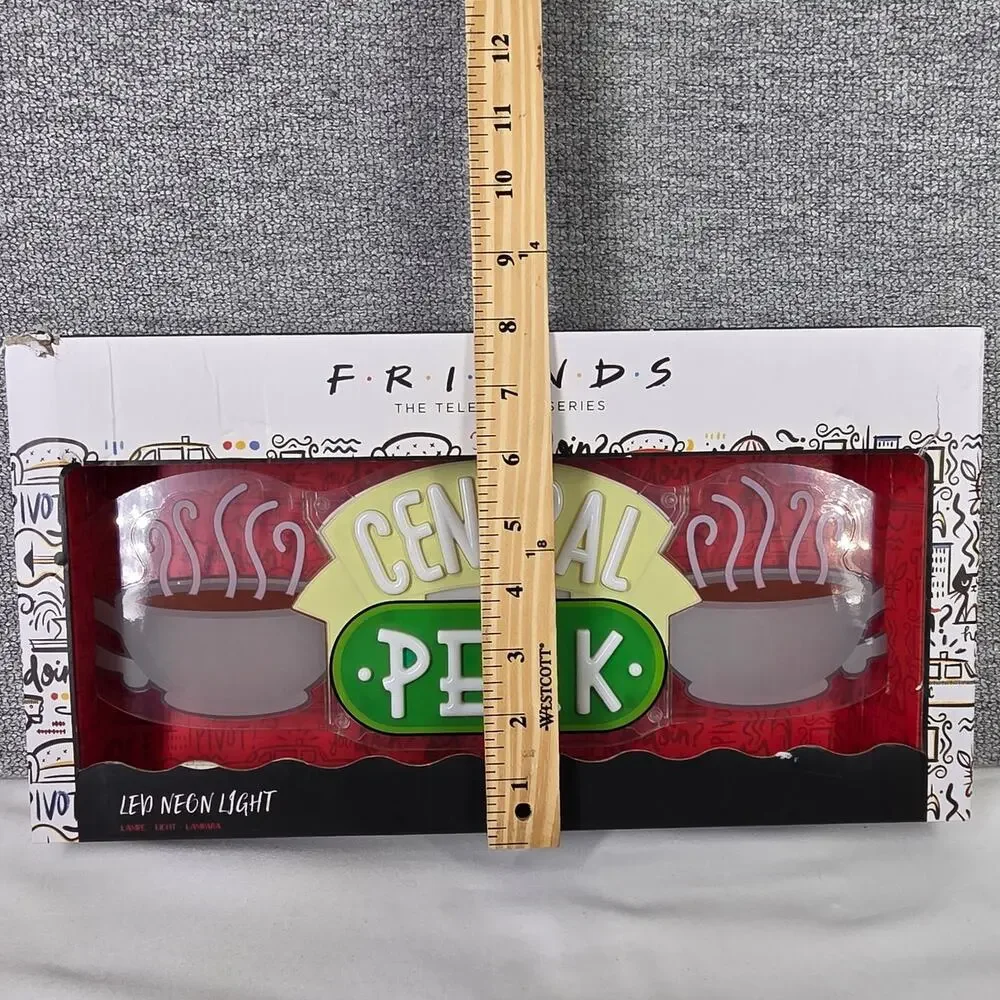 FRIENDS CENTRAL PERK LED NEON‑STYLE SIGN – USB POWERED – WALL MOUNTABLE
